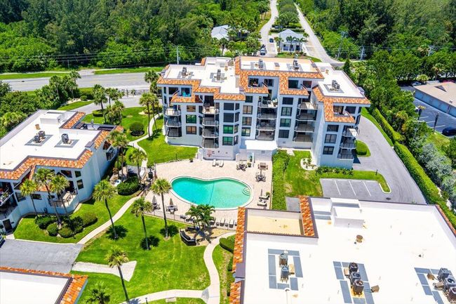 APT-323 - 4100 Highway A1a, Condo with 3 bedrooms, 3 bathrooms and null parking in Hutchinson Island FL | Image 43