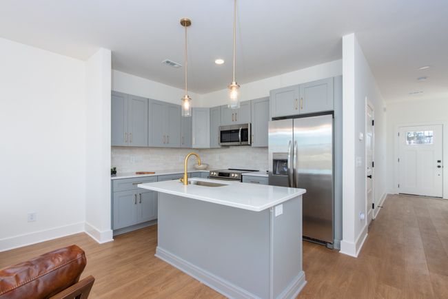 176 High Park Circle, Townhouse with 3 bedrooms, 3 bathrooms and 2 parking in Lebanon TN | Image 6