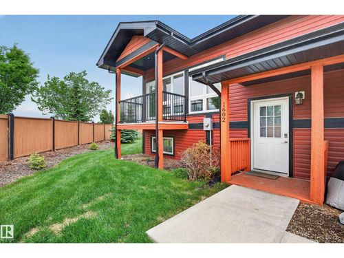 1602 Graybriar Green, Stony Plain, AB, T7Z0G1 | Card Image