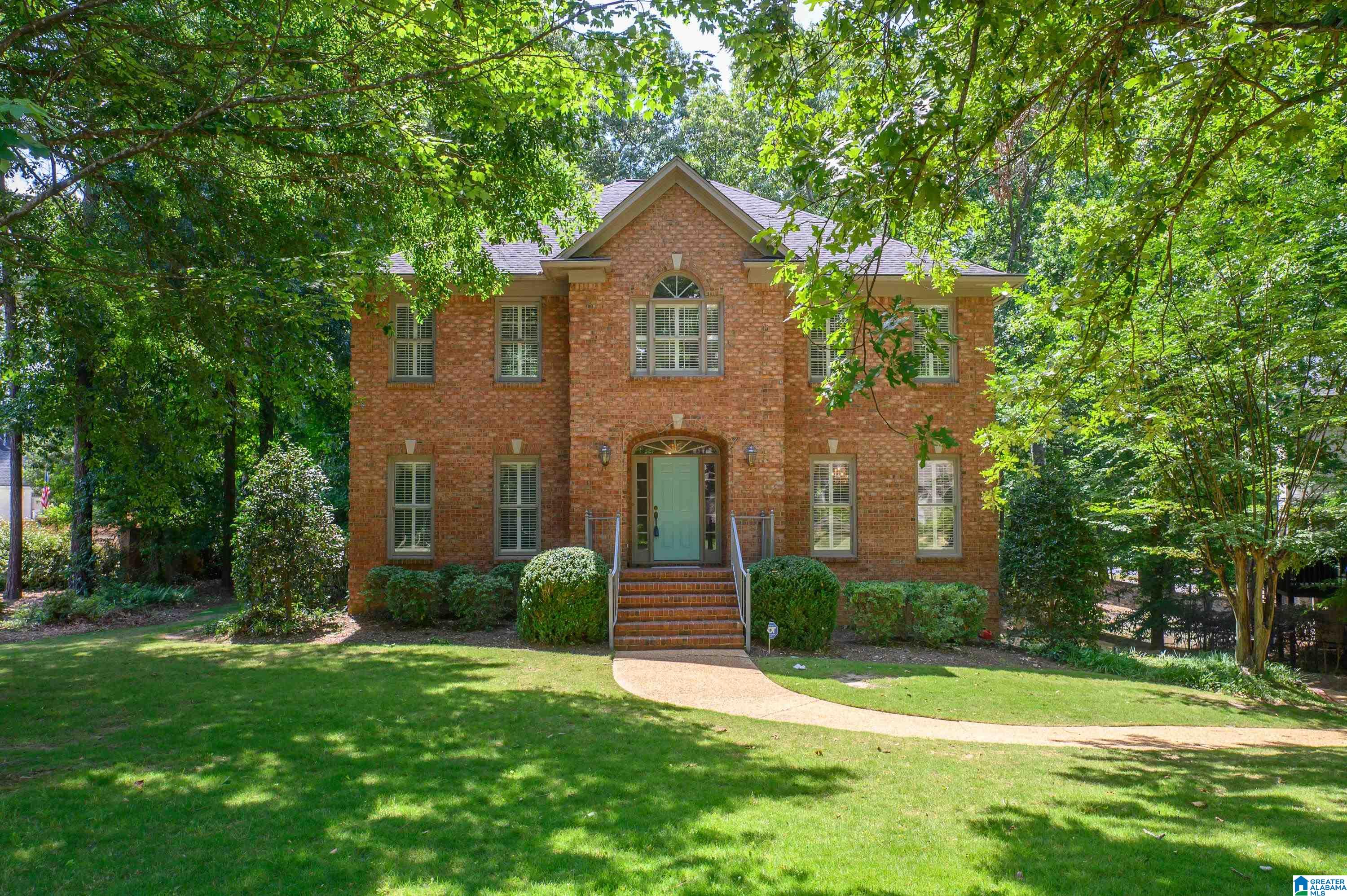 5112 Trace Crossings Dr, For Sale in Hoover - eXp Realty