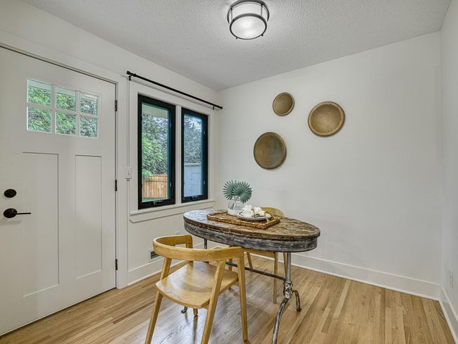 12 - Breakfast Area.jpg | Image 12