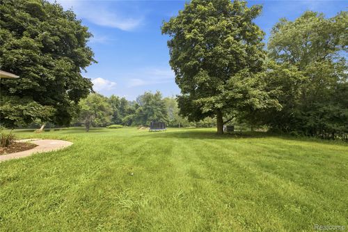 0000 Indianwood Ct, Clarkston, MI, 48348 | Card Image