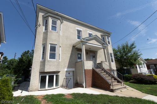 apt-1-337 W Clay Ave, Roselle Park, NJ, 07204-1881 | Card Image