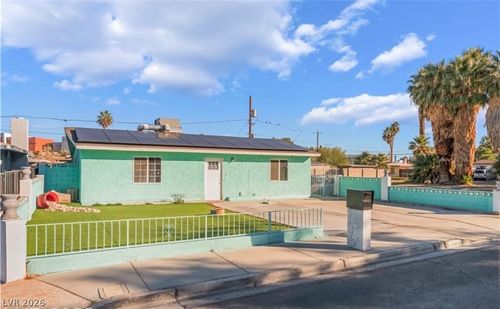 323 Beaumont St, Las Vegas, NV, 89106-3906 | Card Image