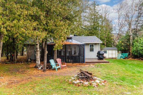 33 Gloucester Grove, Port Mcnicoll, ON, L0K1R0 | Card Image