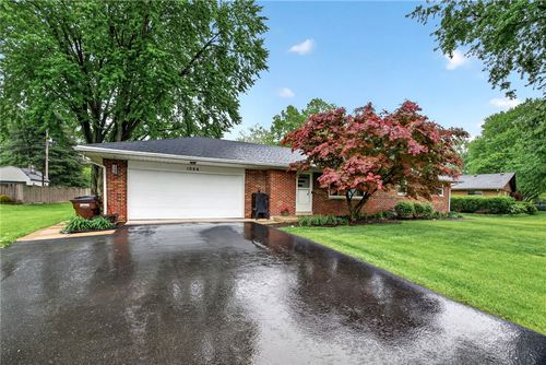 1086 Ceylon Circle, Beavercreek, OH, 45430 | Card Image