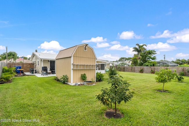 262 Dock Ave, House other with 2 bedrooms, 2 bathrooms and null parking in SEBASTIAN FL | Image 32