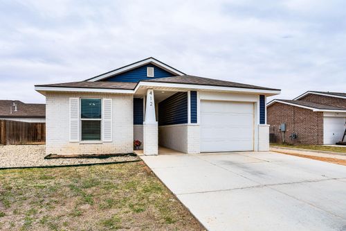 412 E 30th St, Wolfforth, TX, 79382-2116 | Card Image