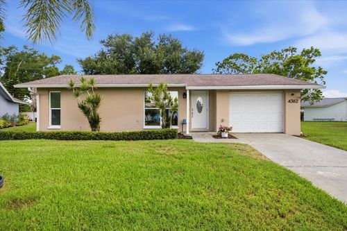 4362 Great Lakes Dr N, CLEARWATER, FL, 33762-5205 | Card Image