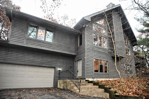 105 S Merrivale Ave, Beverly Shores, IN, 46301-0119 | Card Image