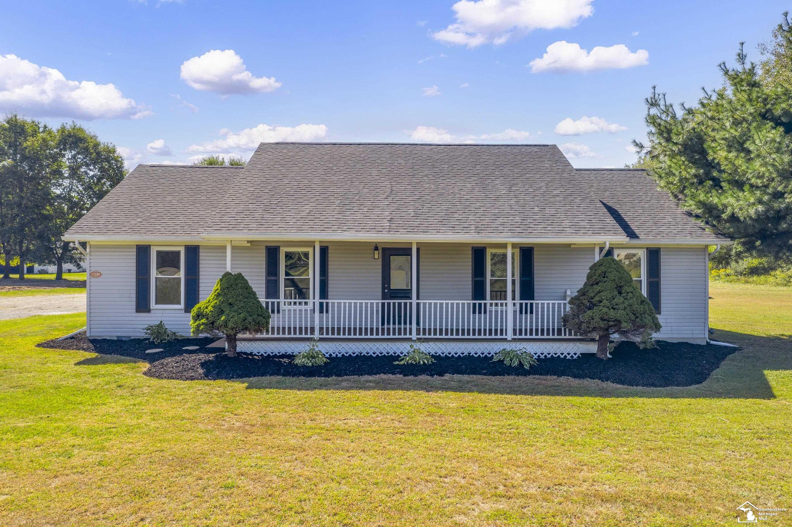 Albain Rd, Petersburg, MI 49270