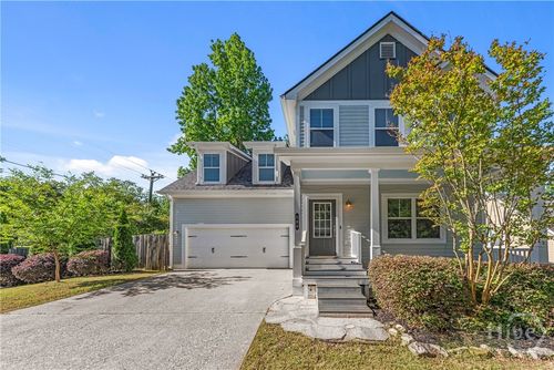584 Edgewood Dr, Athens, GA, 30606-6533 | Card Image