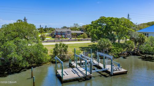 2565 John Anderson Dr, Ormond Beach, FL, 32176-2403 | Card Image