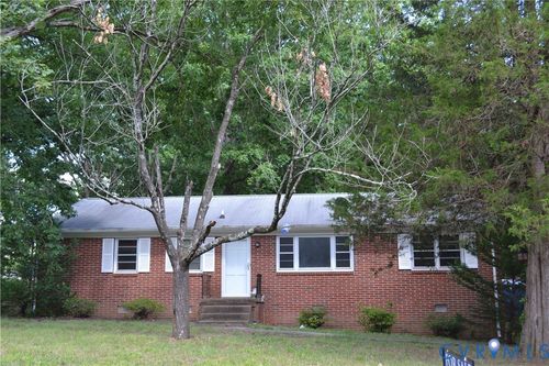 5531 Claridge Dr, Chesterfield, VA, 23832-7326 | Card Image