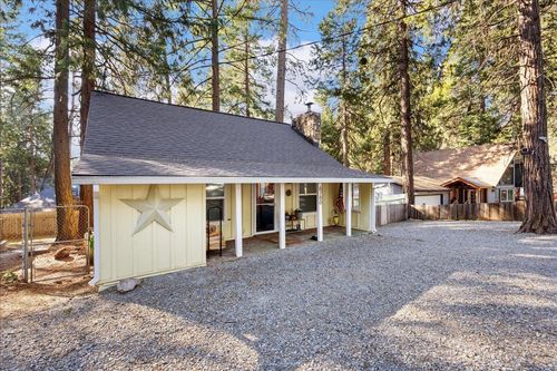 6780 Ridgeway Dr, Pollock Pines, CA, 95726-9502 | Card Image