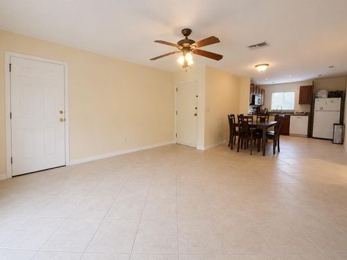 a-2702 Hidden Lake Dr S, SARASOTA, FL, 34237-4552 | Card Image