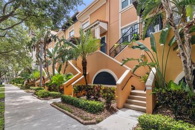 139 - 200 4 Th Avenue S, Townhouse with 2 bedrooms, 2 bathrooms and null parking in SAINT PETERSBURG FL | Image 2