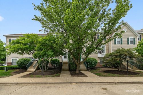 unit-6-1096 Village Center Pkwy, Aurora, IL, 60506-6635 | Card Image