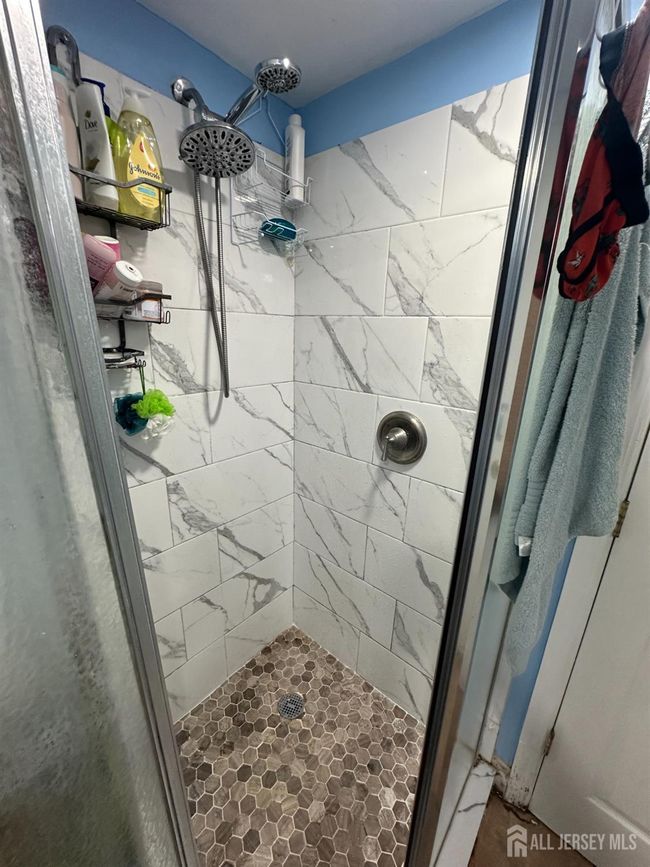 4 Fitzsimmons Ave, House other with 4 bedrooms, 2 bathrooms and null parking in Middlesex NJ | Image 12