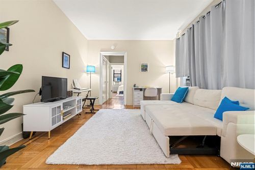 1055 Boulevard, Weehawken, NJ, 07086 | Card Image