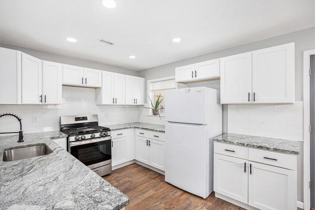 28091 Everett St, House other with 3 bedrooms, 1 bathrooms and null parking in Southfield MI | Image 4