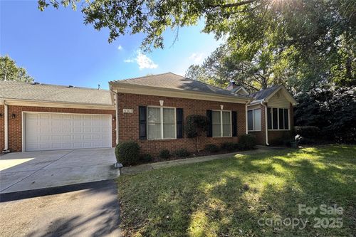 8307 Olde Troon Dr, Charlotte, NC, 28277-6518 | Card Image