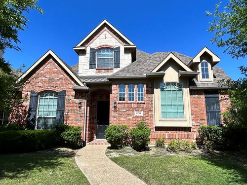 6794 Calm Meadow Dr, Frisco, TX, 75035-7423 | Card Image