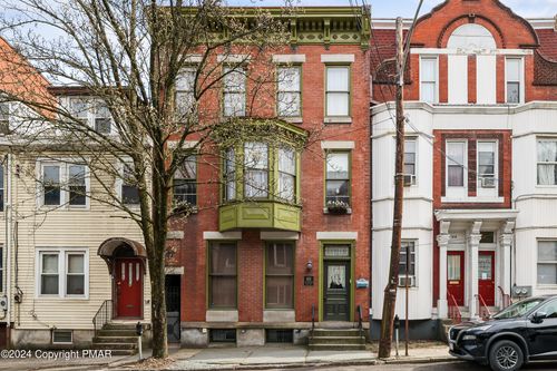611 W Market St, Pottsville, PA, 17901-2266 | Card Image