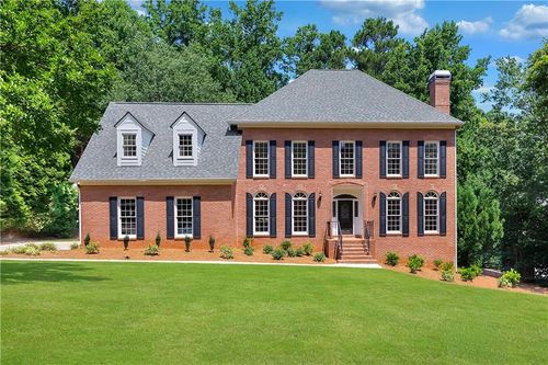 235 Plantation Way, Roswell, GA, 30075-2869 | Card Image