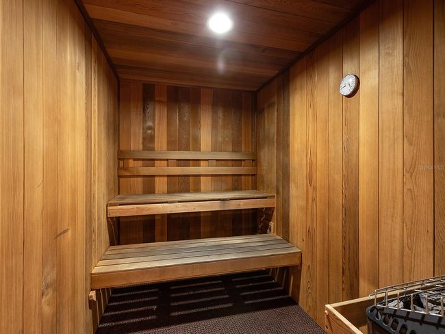 Sauna's on 2nd floor in Lounges | Image 23
