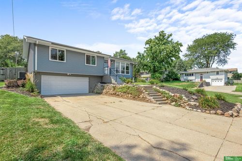 9187 Boyd Street, Omaha, NE, 68134 | Card Image