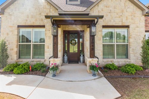 2049 County Road 1336, Blanchard, OK, 73010-3508 | Card Image