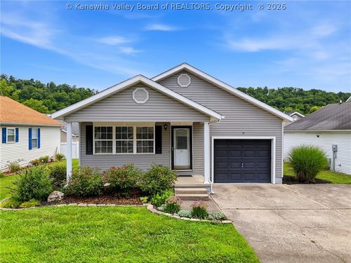 71 Sunwatch Dr, Huntington, WV, 25705-2559 | Card Image