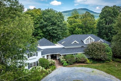 842 Dorset West Road, House other with 4 bedrooms, 4 bathrooms and null parking in Dorset VT | Image 3