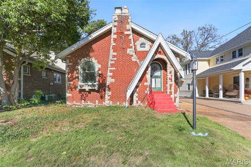 717 Yale Ave, Webster Groves, MO, 63119-4259 | Card Image