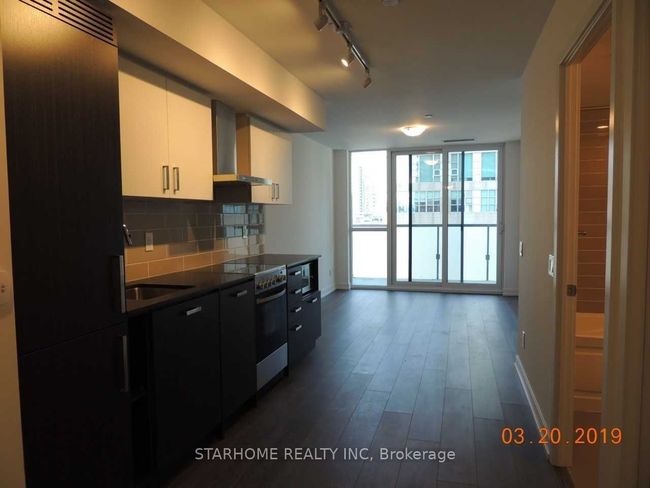 708 - 125 Redpath Ave, Condo with 2 bedrooms, 2 bathrooms and 1 parking in Toronto ON | Image 4
