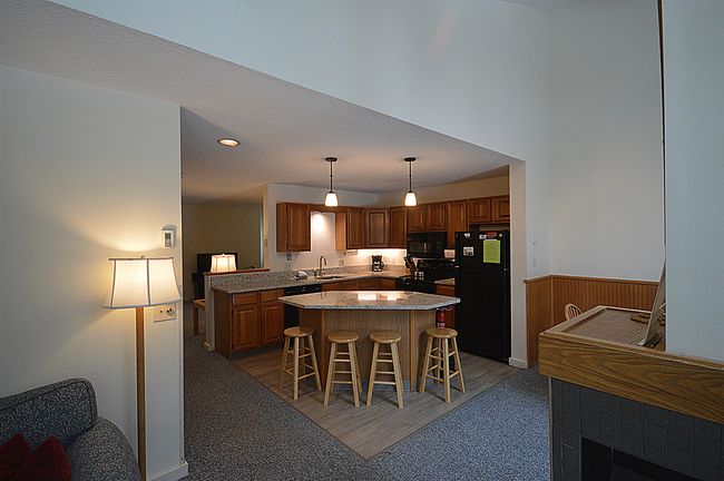 17B - 9 Mountain Sun Way, Condo with 3 bedrooms, 4 bathrooms and null parking in Waterville Valley NH | Image 14