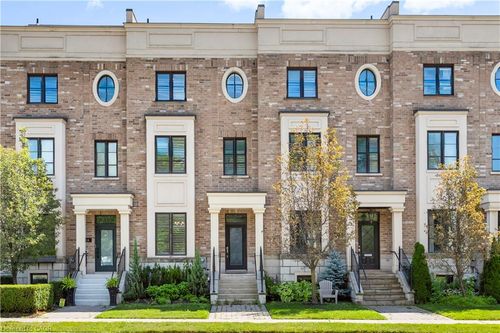 216 Rebecca St, Oakville, ON, L6K1J9 | Card Image