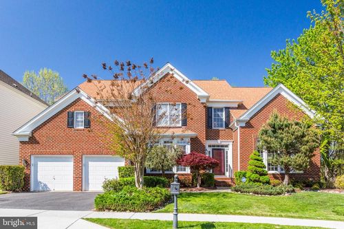 400 Long Trail Ter, ROCKVILLE, MD, 20850-7763 | Card Image