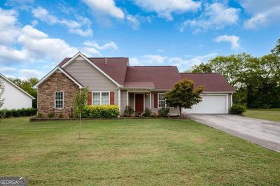 208 Larkspur Drive Sw, House other with 3 bedrooms, 2 bathrooms and 4 parking in Calhoun GA | Image 1