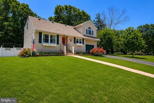109 Saint Moritz Dr, SICKLERVILLE, NJ, 08081-3204 | Card Image