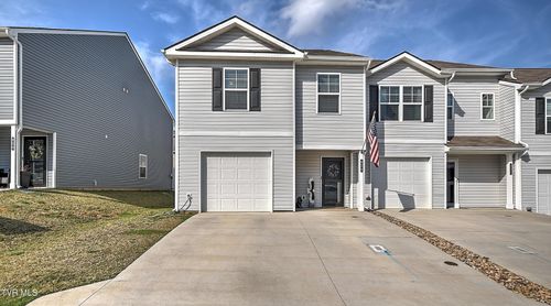 925-925 Lola Ln, Kingsport, TN, 37663-2344 | Card Image