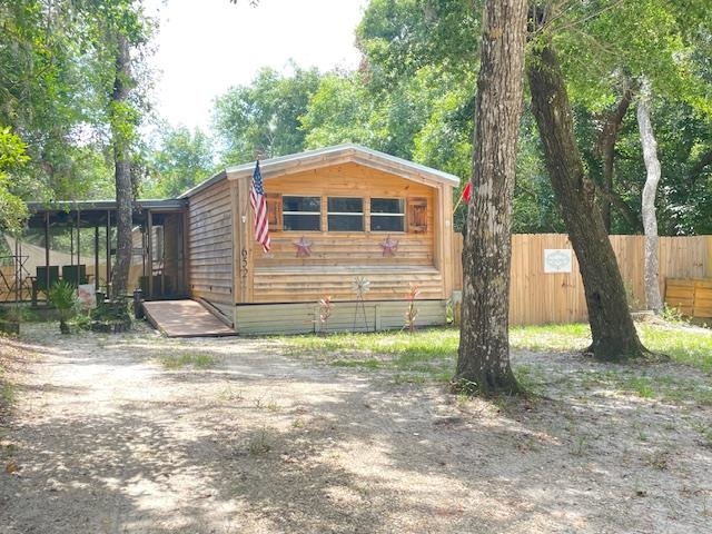 Magnolia St, Panacea, FL 32346