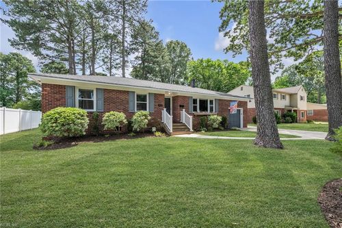4113 Rundel Ln, Virginia Beach, VA, 23452-1821 | Card Image