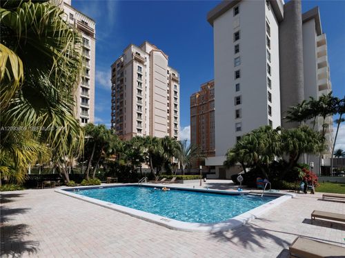 203-625 Biltmore Way, Coral Gables, FL, 33134-7536 | Card Image