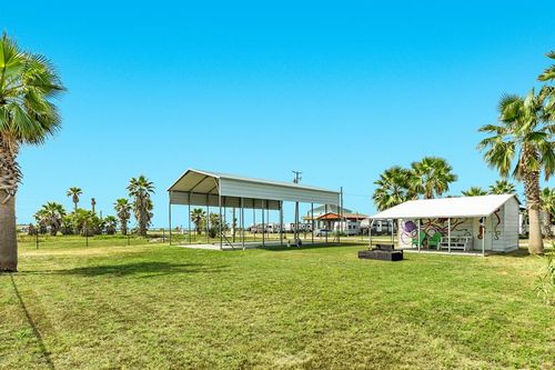 1021 N Church St, Gilchrist, TX, 77617 | Card Image