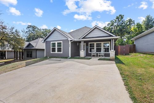 608 E Shepherd St, Denison, TX, 75021-4846 | Card Image