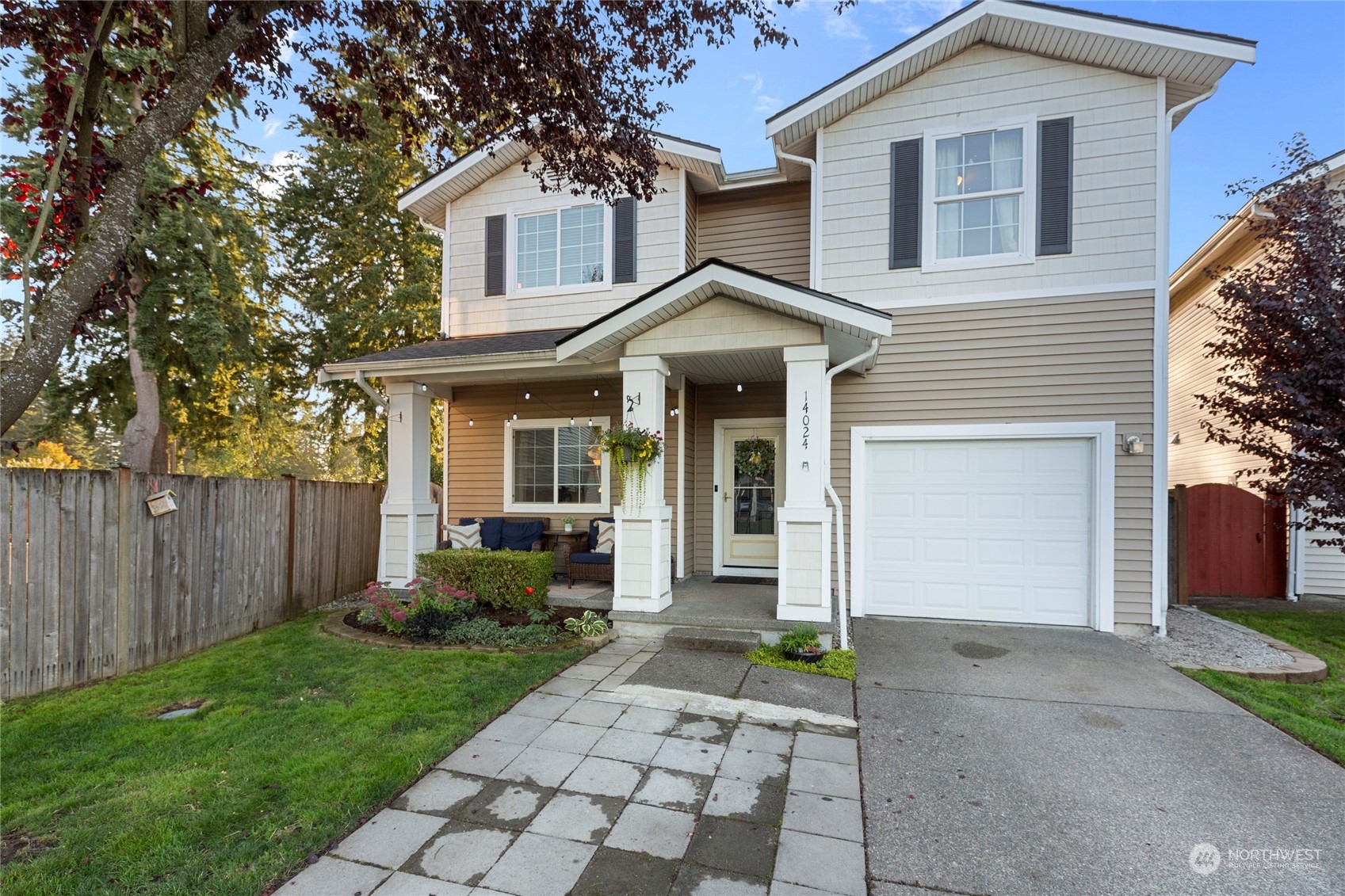 15th Ave, Lynnwood, WA 98087