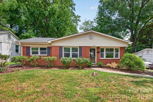 5413 Gwynne Ave, Charlotte, NC, 28205-7428 | Card Image