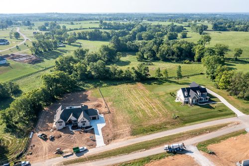 125 Doe Valley, Nicholasville, KY, 40356 | Card Image